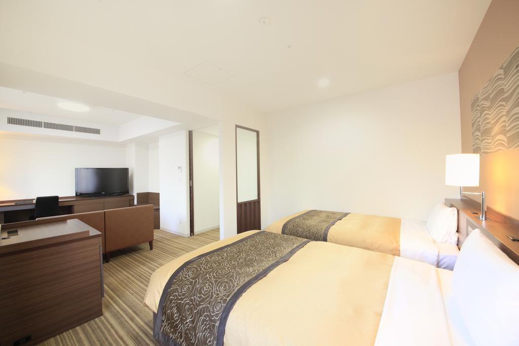 Vessel Inn Sapporo Nakajima Park Bagian luar foto